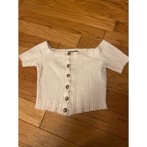 Bershka, women's white button accent short sleeve cropped shirt size XS